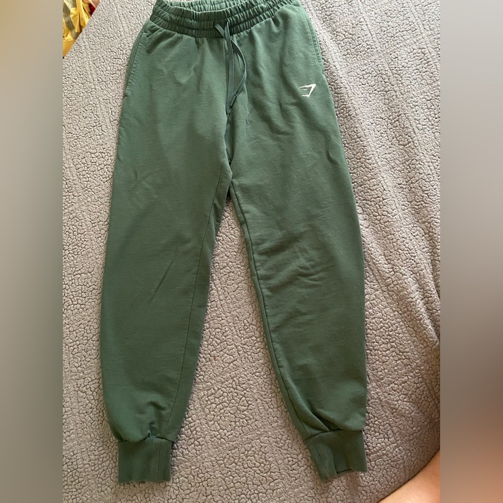 Green gymshark joggers